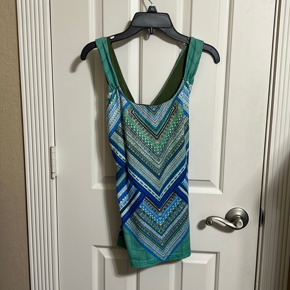 Prana size medium crisscross top with built-in bra.